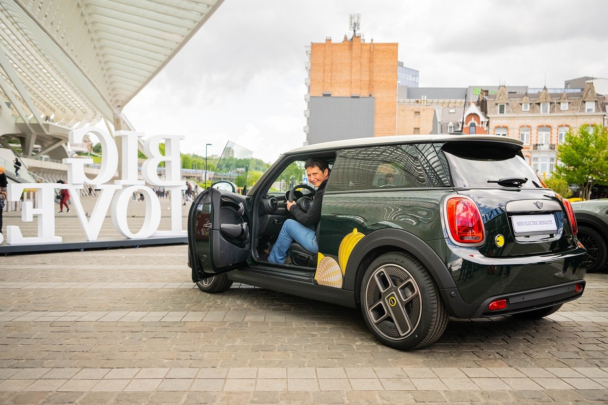 MINI Charged by the city